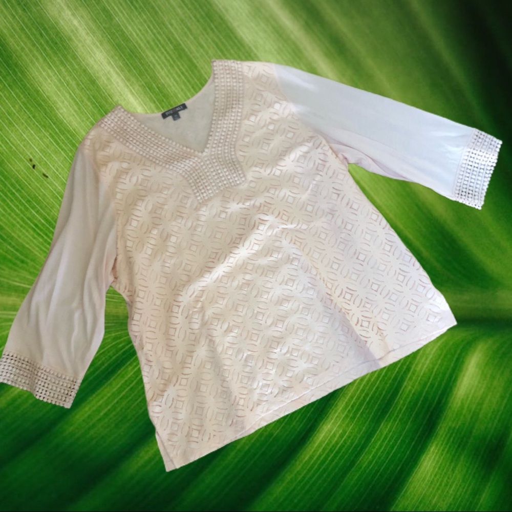 Roz & Ali pale pink blouse